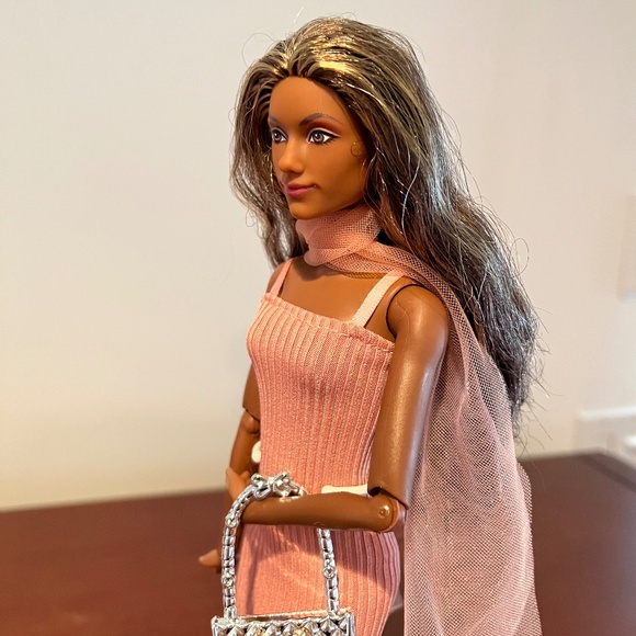 Indira from the Disney The Little Mermaid Ariel Sisters 7-Pack Set, rebodied - Picture 5 of 8